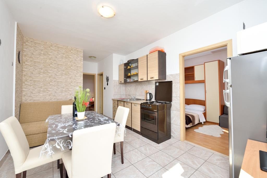 ביבינייה Apartments Duje מראה חיצוני תמונה