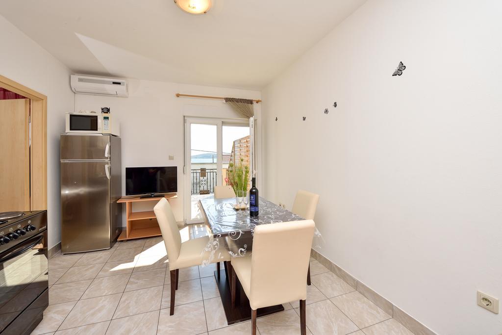 ביבינייה Apartments Duje מראה חיצוני תמונה
