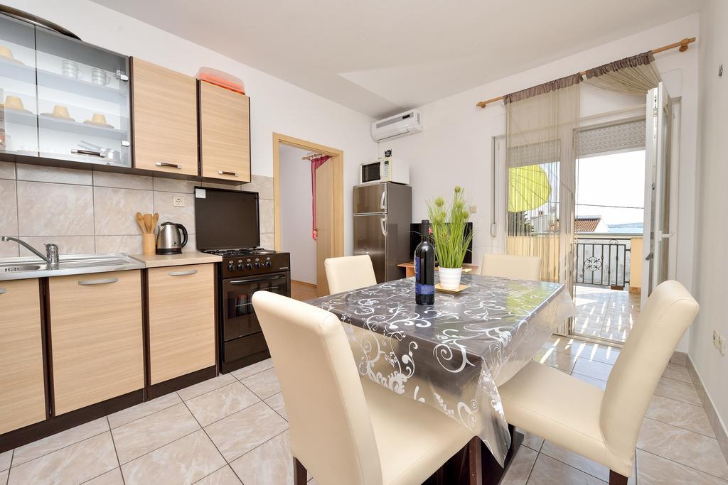 ביבינייה Apartments Duje מראה חיצוני תמונה