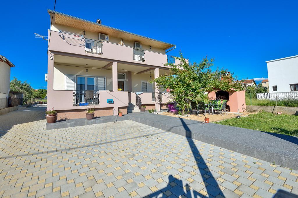 ביבינייה Apartments Duje מראה חיצוני תמונה